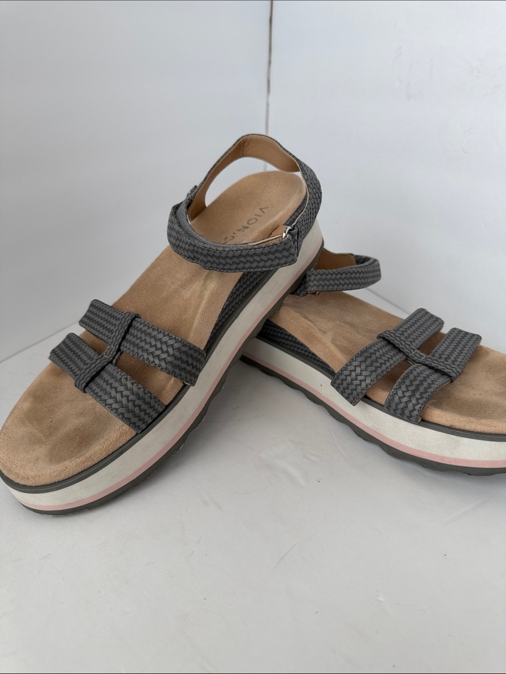 Vionic Gray Braided Platform Sandals size 10